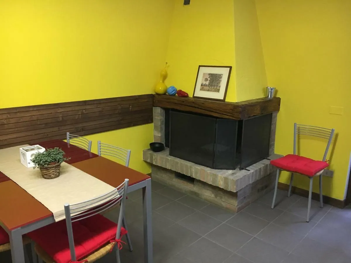 Elleboro Bed & Breakfast Carugo Italy
